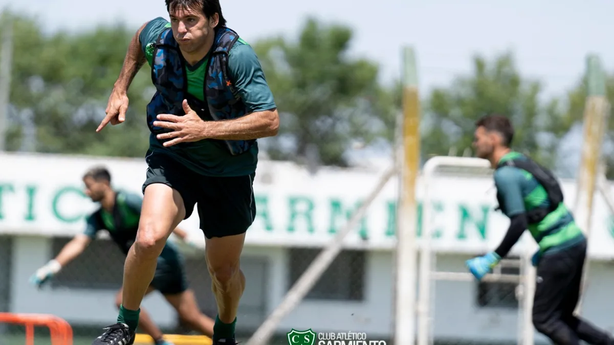 Fútbol en la práctica y formato definido pero no anunciado en la AFA