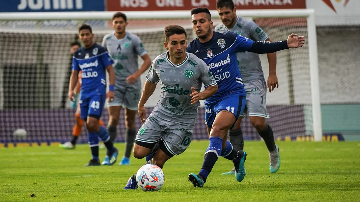 Sarmiento y Gimnasia se repartieron los puntos y el protagonismo