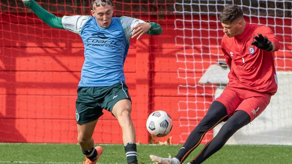 Sarmiento visitó a Argentinos en una jornada de amistosos