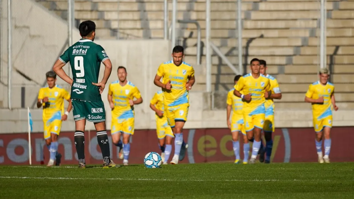Sarmiento se quedó en el camino