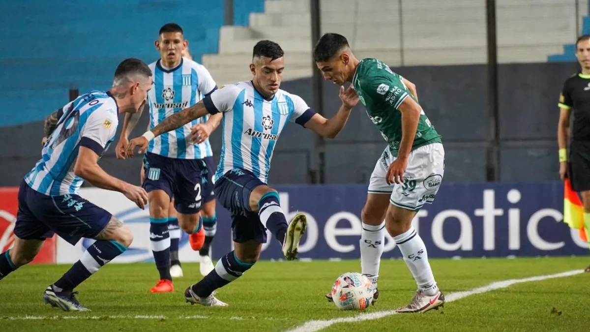 Sarmiento se aferró, temprano, a un empate que no fue