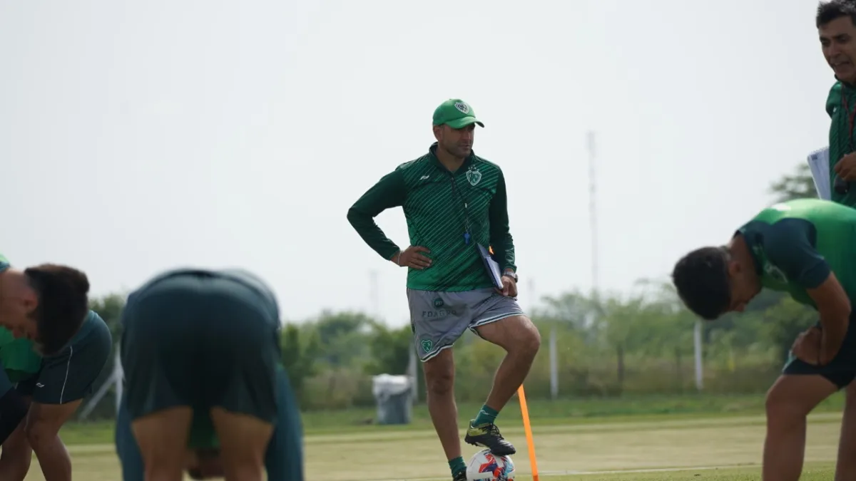 Tres cambios para recibir a Talleres
