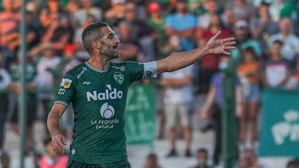 ¿Lisandro de arranque?