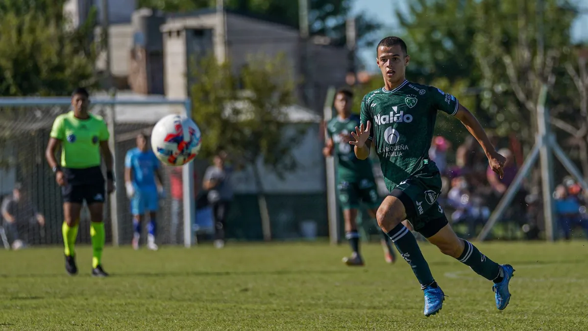 Sarmiento se trajo los tres puntos de Olavarría y Luna