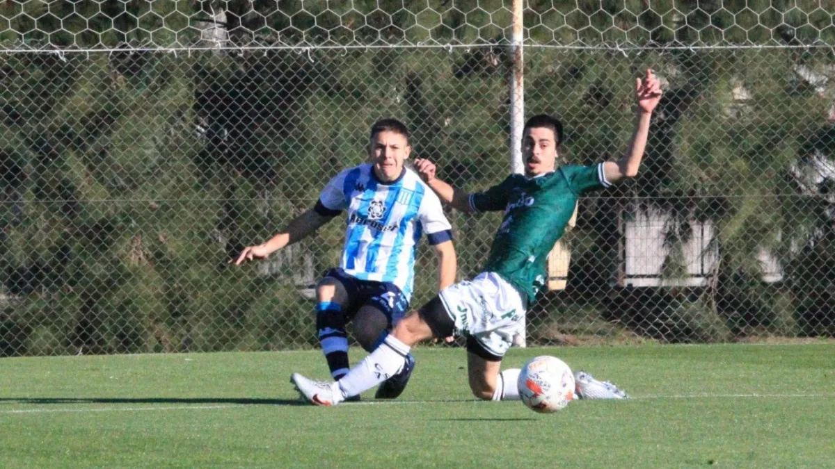 Racing-Sarmiento en el Tita Matiussi