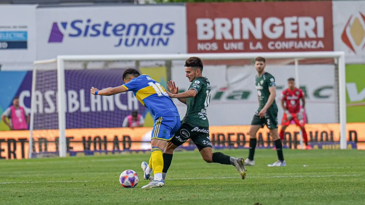 Quiroga: "Lo fuimos a buscar, tuvimos chances y nos topamos contra un gran arquero"