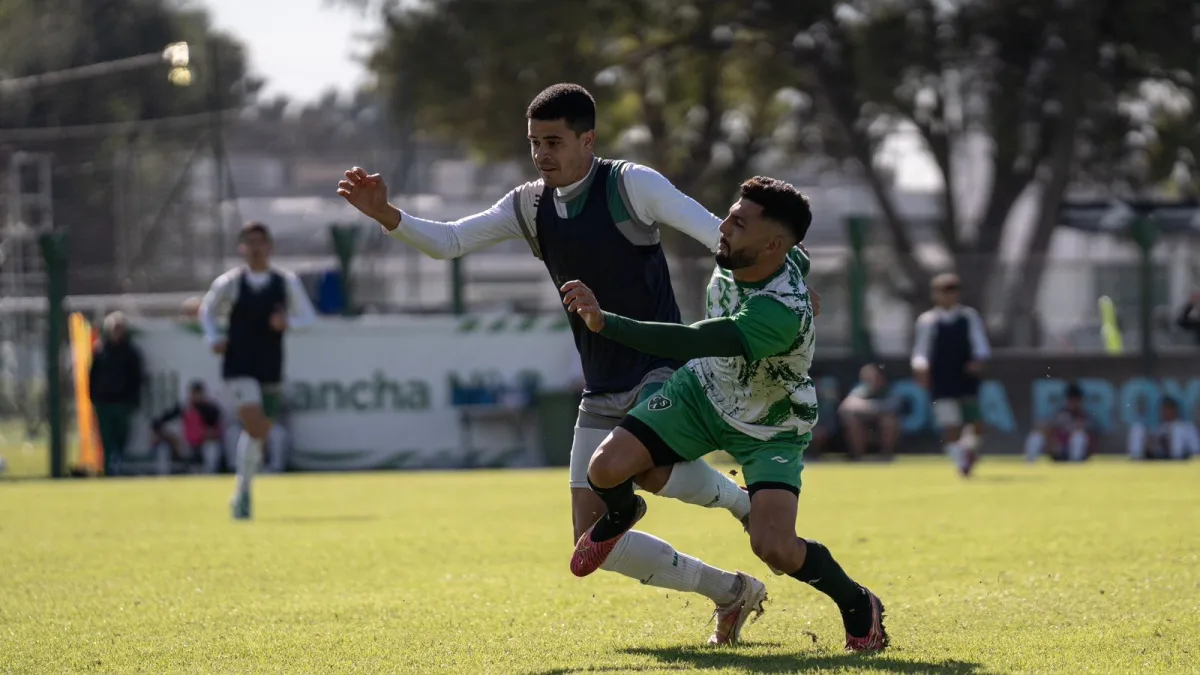 Un amistoso sin goles y con bajas