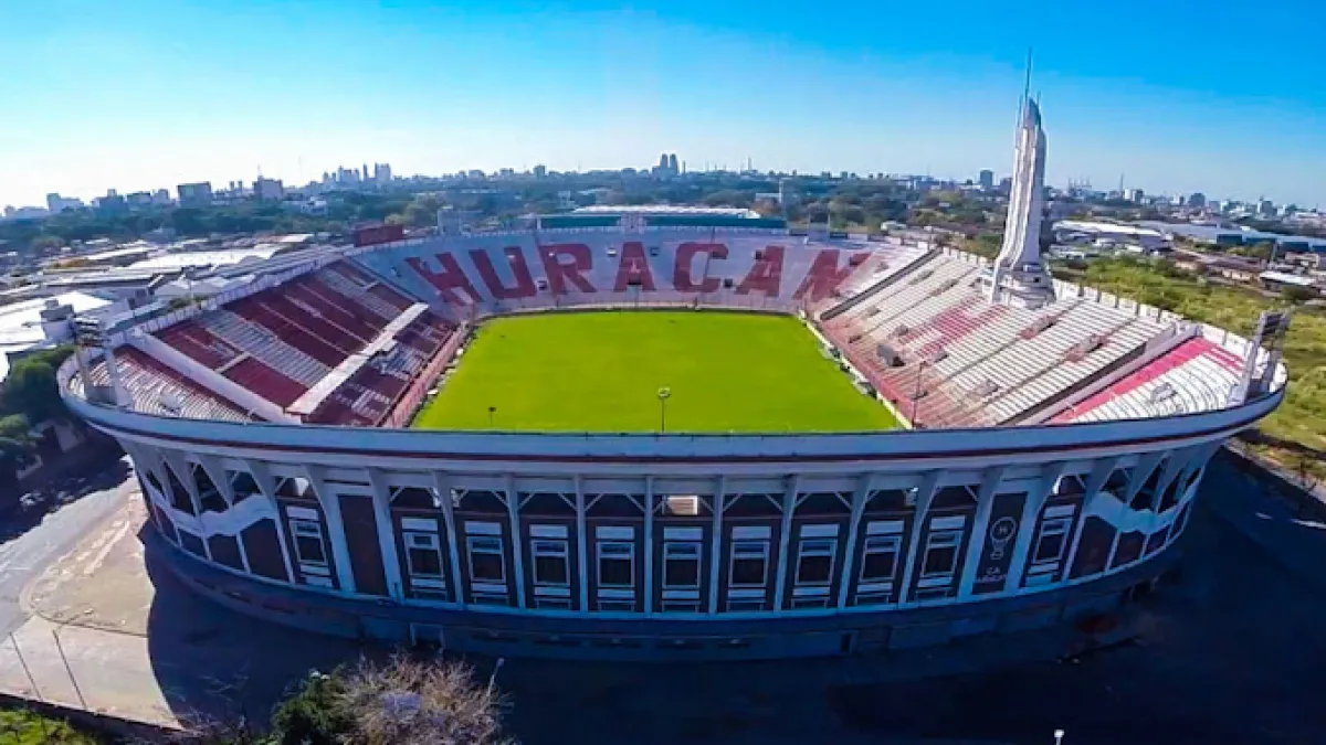 Postergan Barracas-Sarmiento