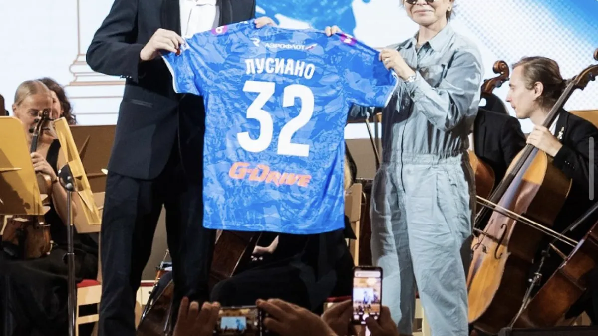 Sarmiento "festeja" la venta de Gondou