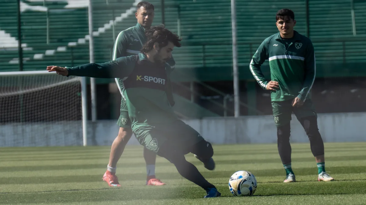 Sarmiento recibe al Lobo